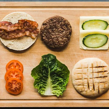 Friedrich Apartment *