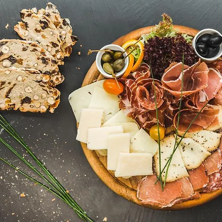 Friedrich 노르데메이