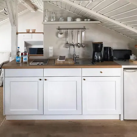 Friedrich Apartment *